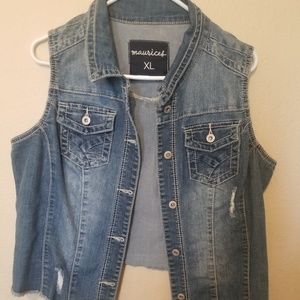 Maurices Jean vest